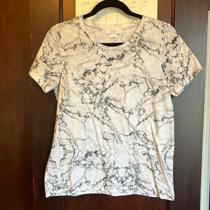 Braeve Marble Tshirt!